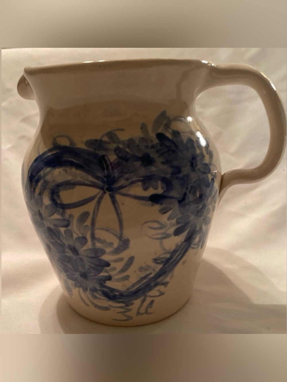 Casey Pottery Stoneware Pitcher w Cobalt Blue Heart Wreath Hand painted Signed